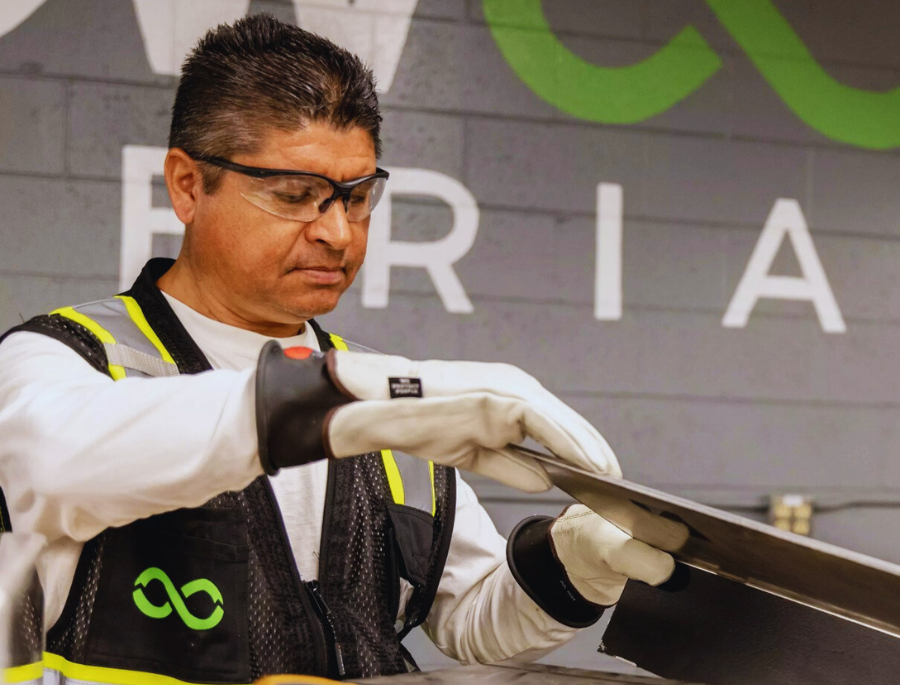 Recicladora de baterias dos EUA levanta US$ 1 bilhão em rodada de investimentos